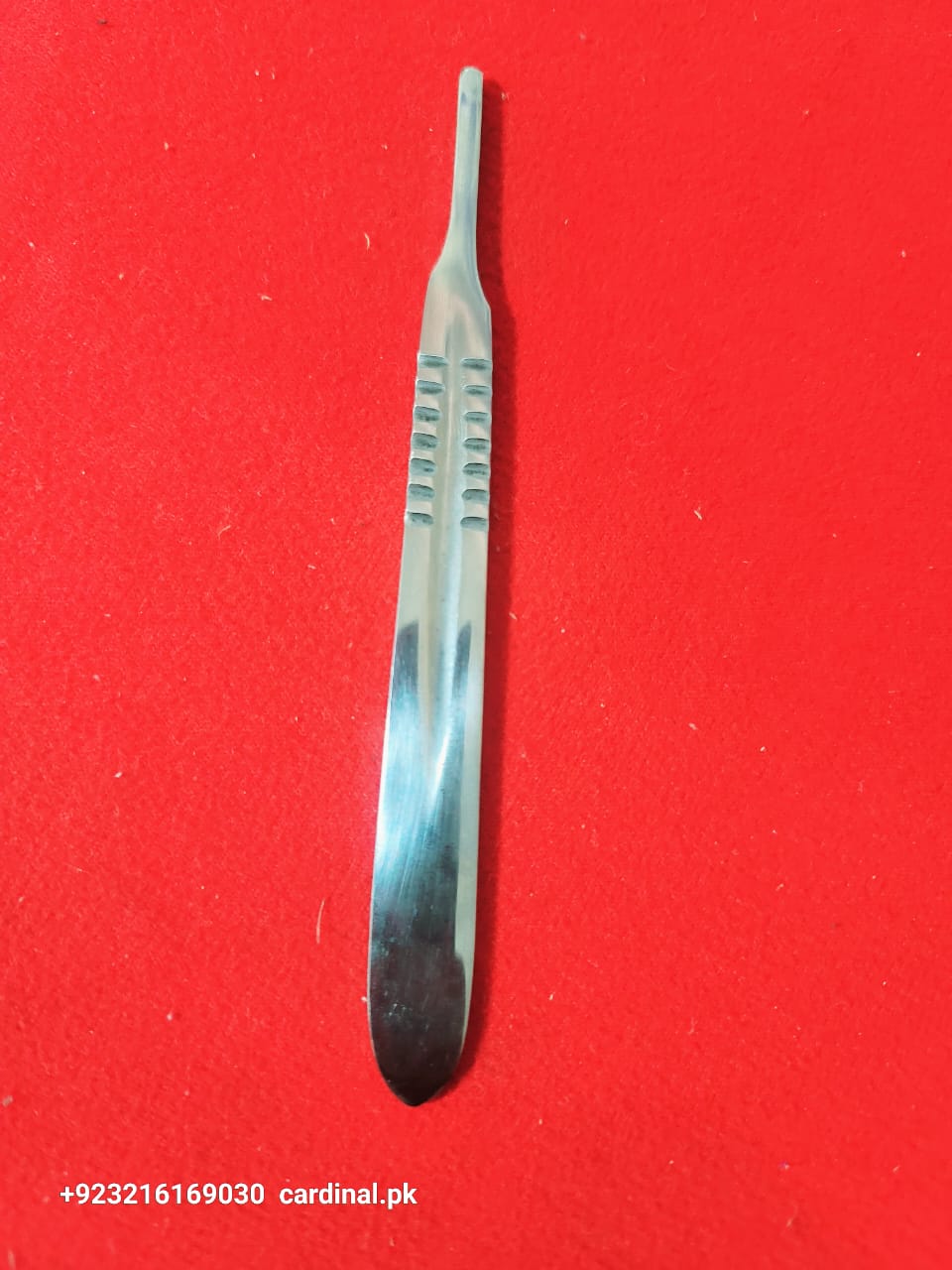 Scalpel handle No. 4